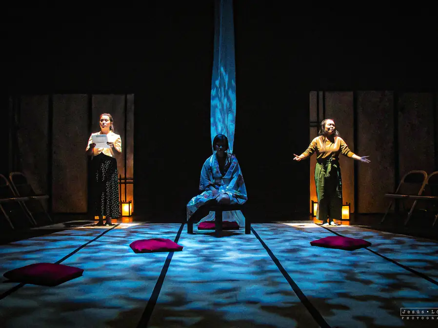 Production photo from Tea showing Gretchen Ugalde's hexagonal tatami-mat set and shoji screen environment at UCI.